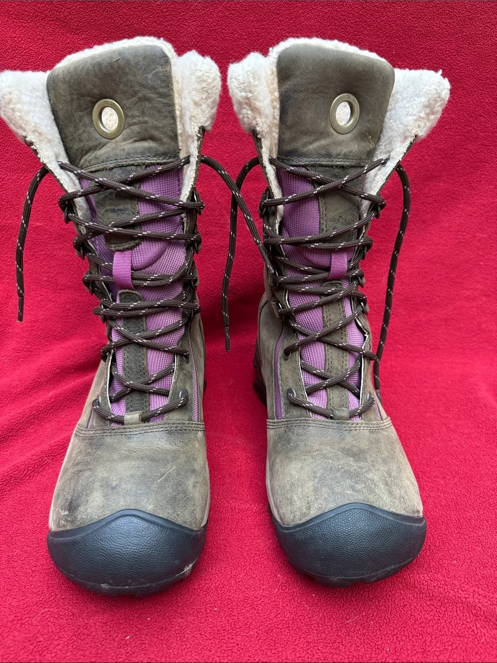 Keen HooDoo Brown Esoresso Leather Winter Boots with Purple lining & accents